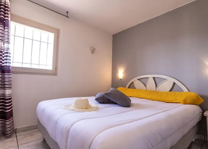 Apartment Port La Roquille-2 By Interhome Agde