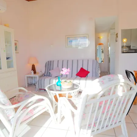 Appartement Port La Roquille-2 By Interhome